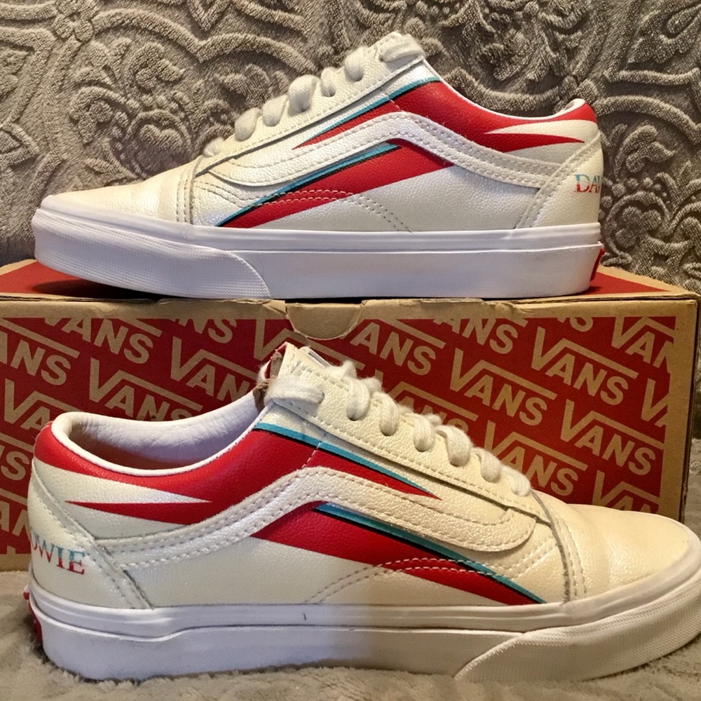 VANS X DAVID BOWIE OLD SKOOL SNEAKERS